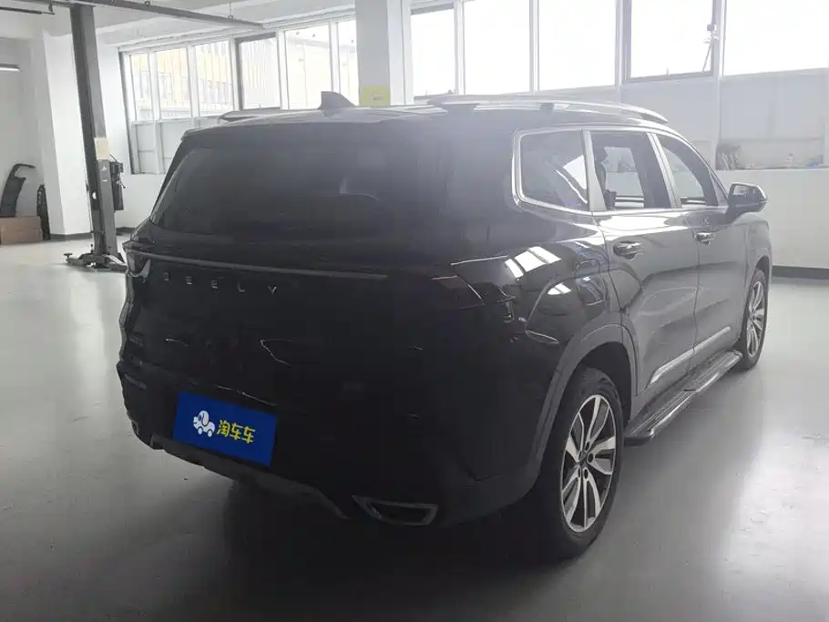 2022 Geely Okavango