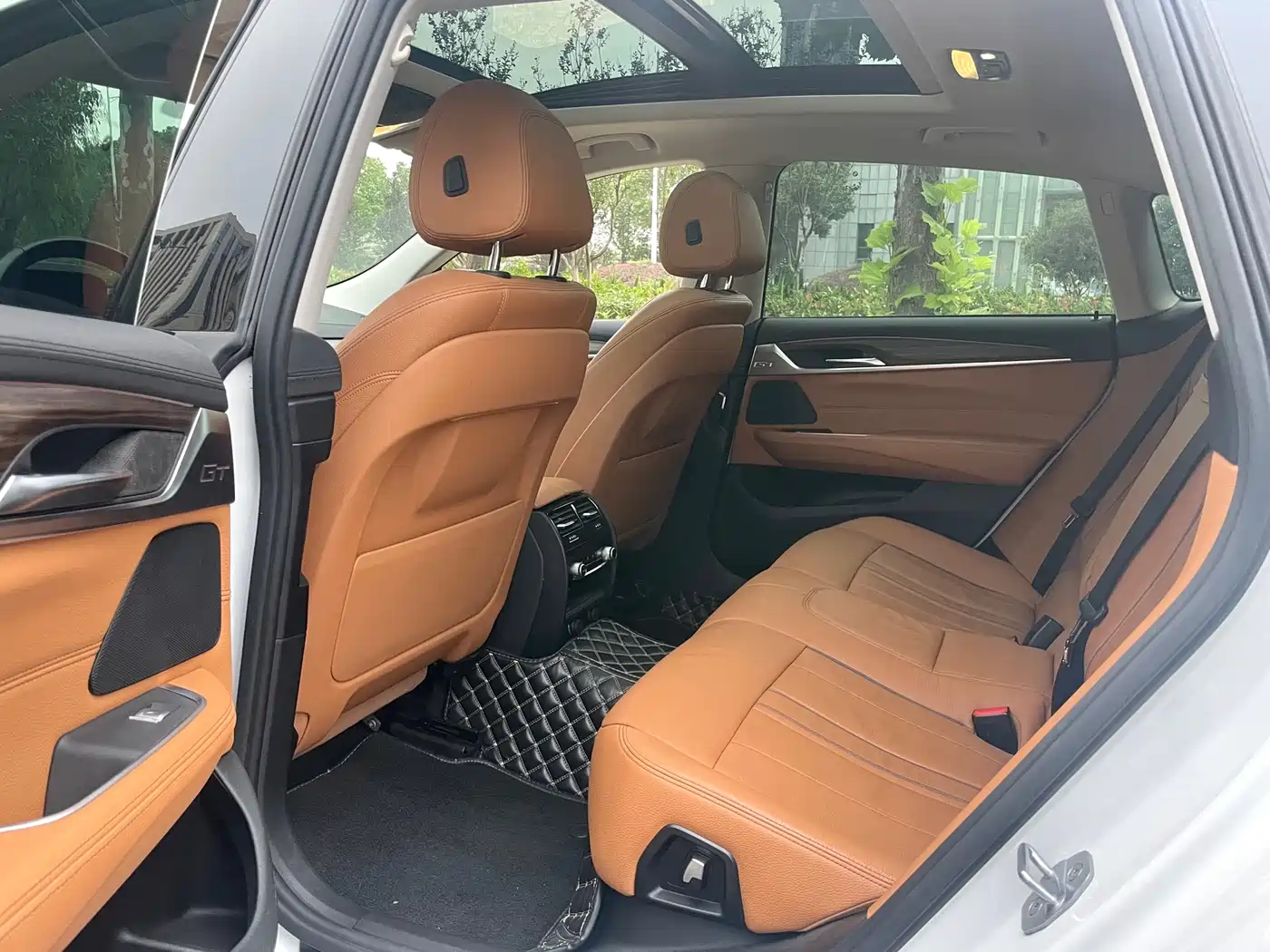 BMW 6 Series GT 2019 630i Luxury Design Package фото 9