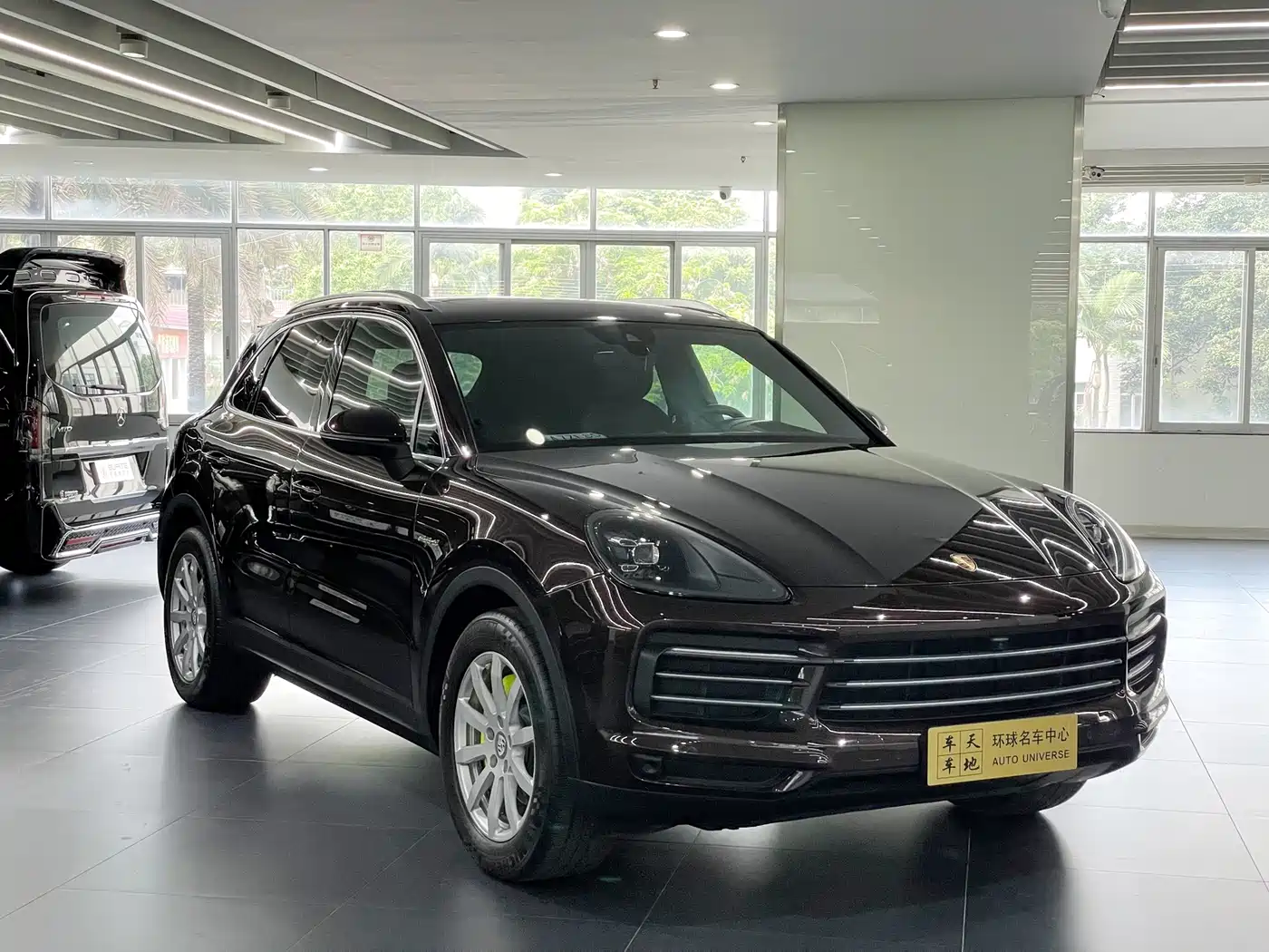 Porsche Cayenne New Energy 2019 Cayenne E-Hybrid 2.0T фото 4