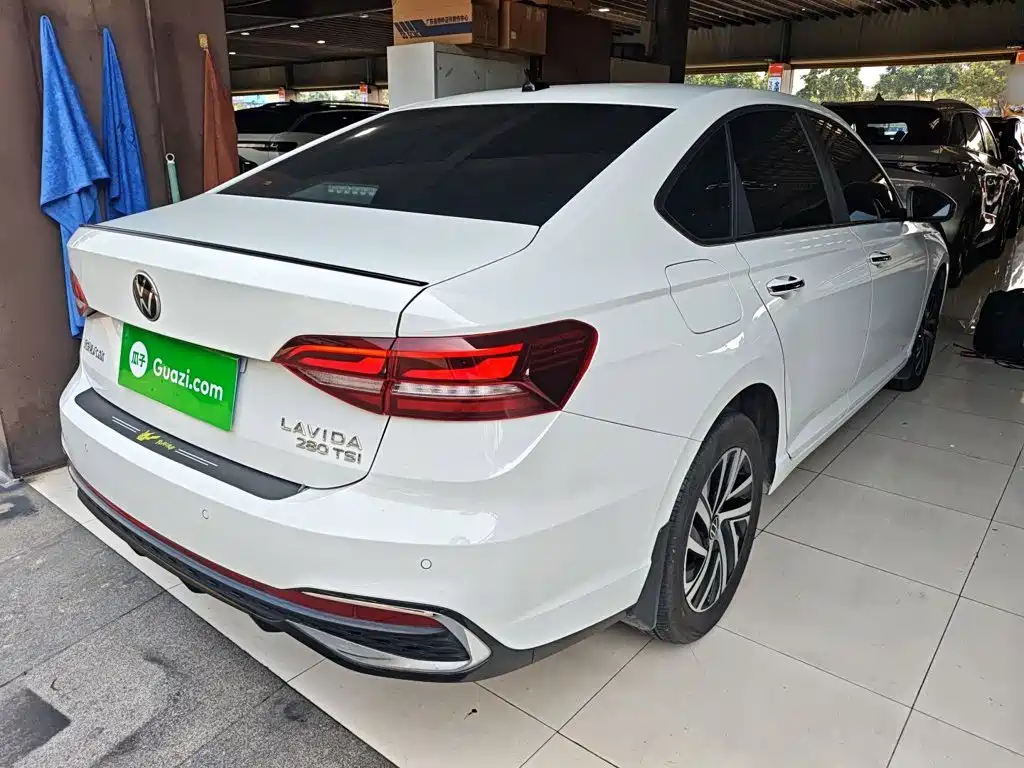 Volkswagen Lavida, миниатюра 5