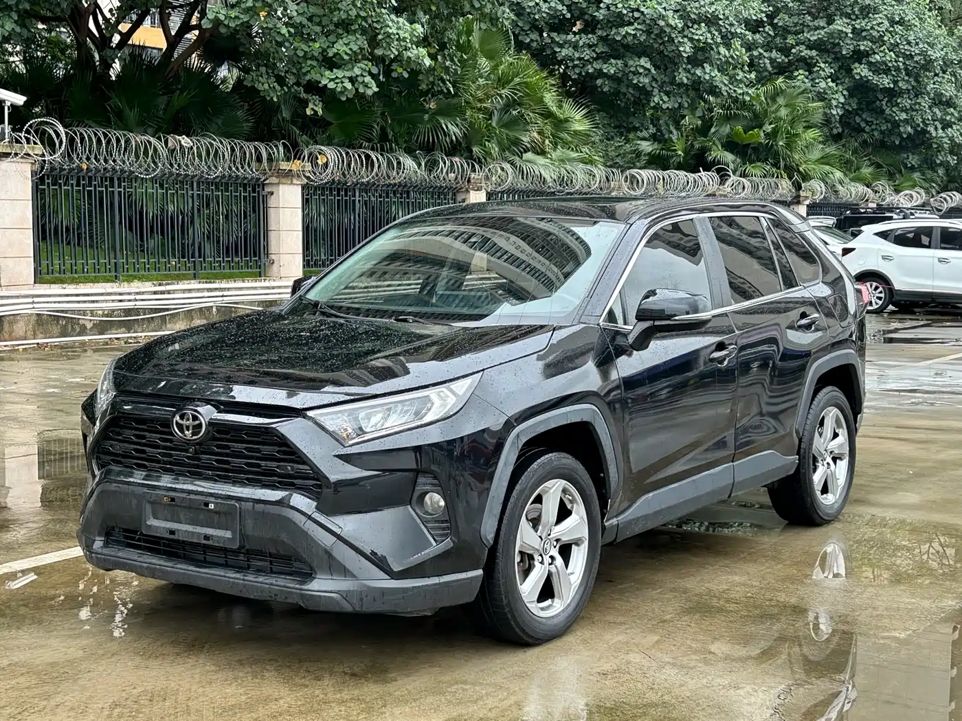 Toyota RAV4 Rongfang 2023 2.0L CVT FWD Style Plus Edition