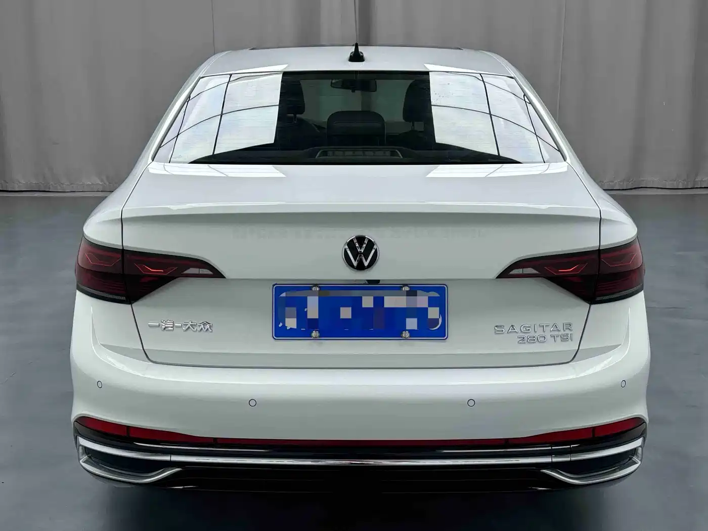 Volkswagen Sagitar 2023 Model Year 280TSI DSG Surpass Edition фото 14