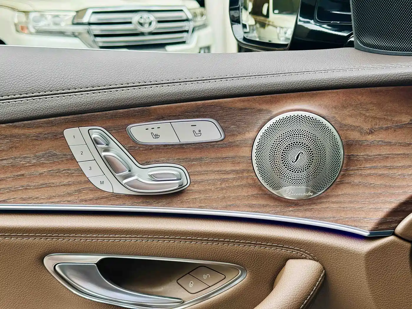 Mercedes-Benz E-Class 2021 E 300 L Luxury фото 13