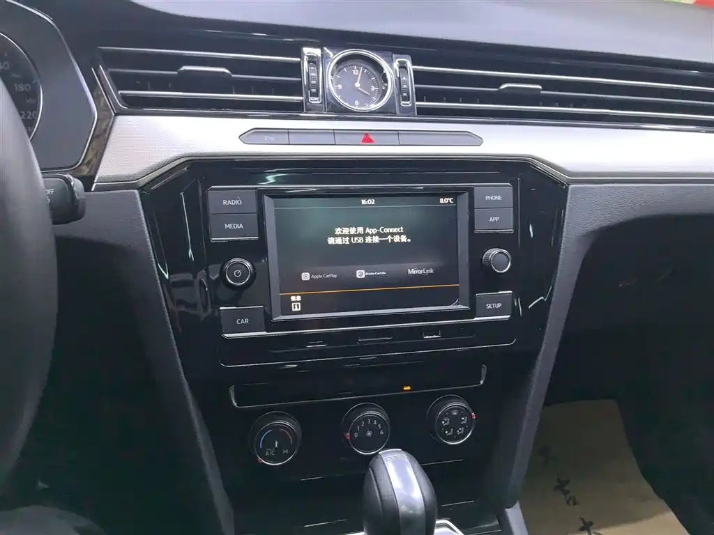 Volkswagen Magotan 2018 330TSI DSG Leading фото 12