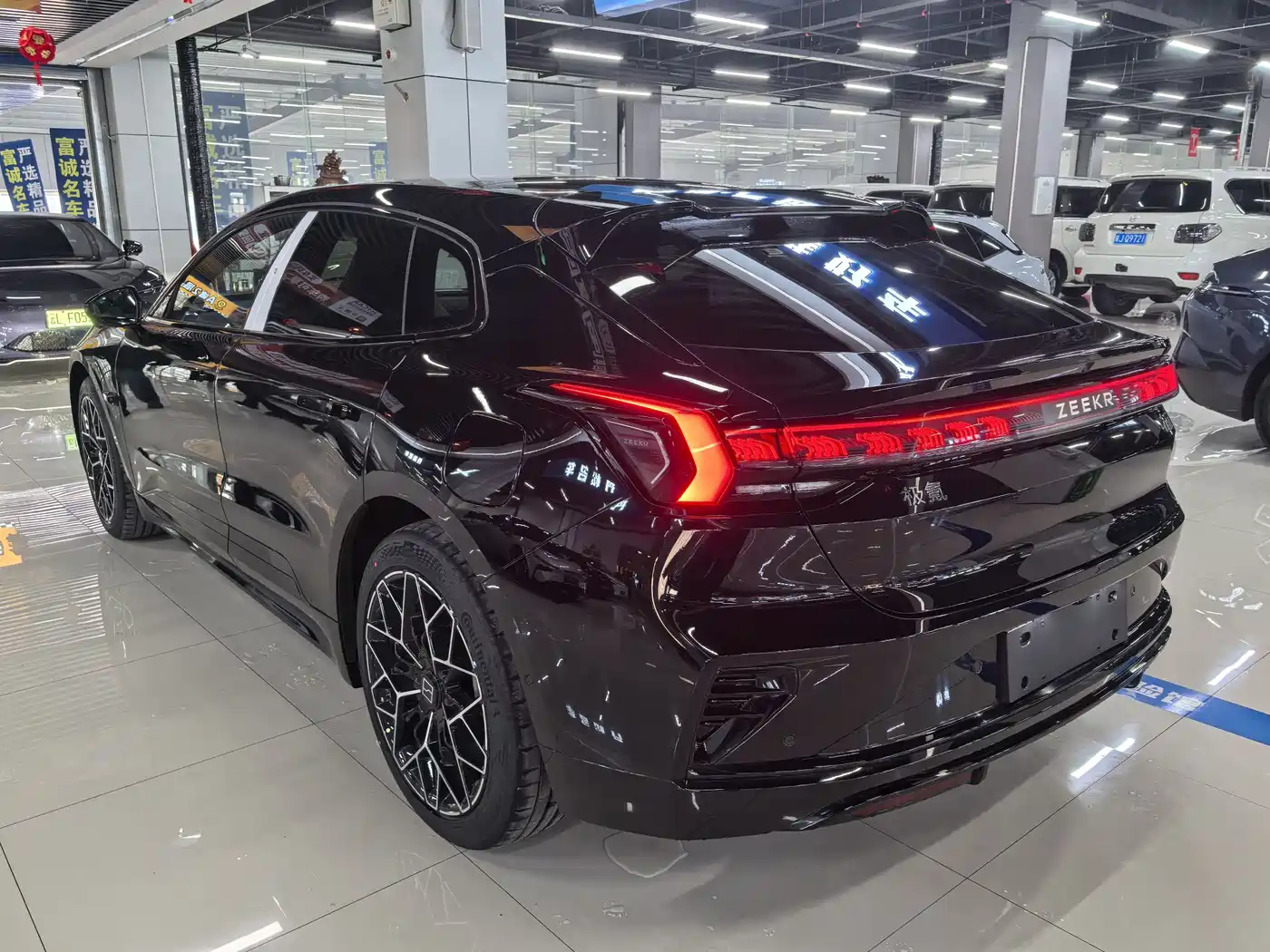 ZEEKR EXTREME KRYPTON 001