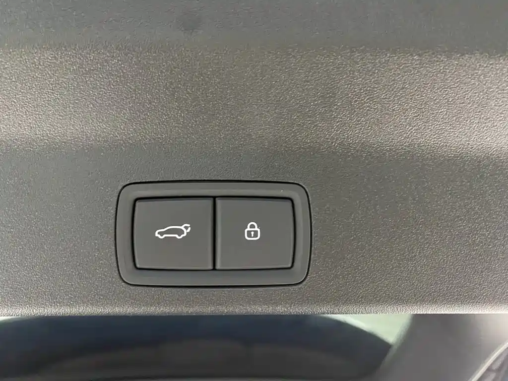 Li Auto L8 2026