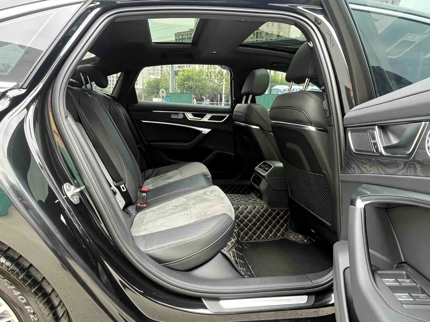 Audi A6L 2024 45 TFSI quattro Premium Dynamic фото 16
