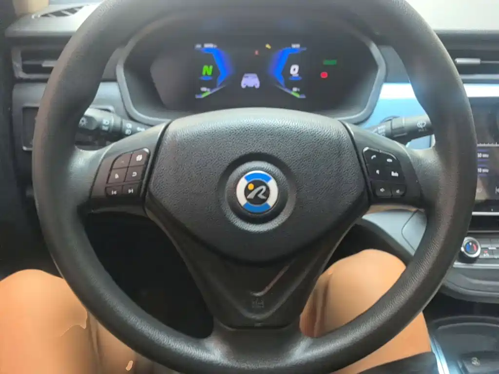 Huachen Xinyi Brilliance Xinyi i03A 2023 2021 318km 31.45kWh