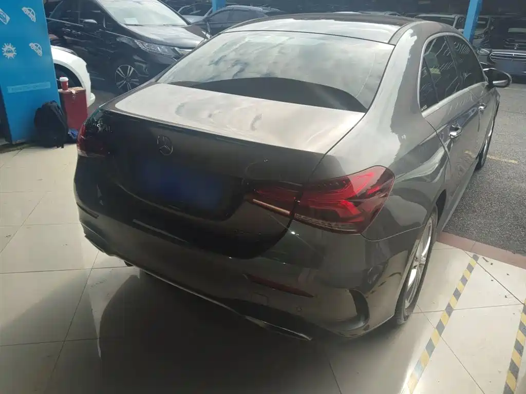 Mercedes-Benz A-Class 2022 A 200 L Sport Sedan Style фото 7