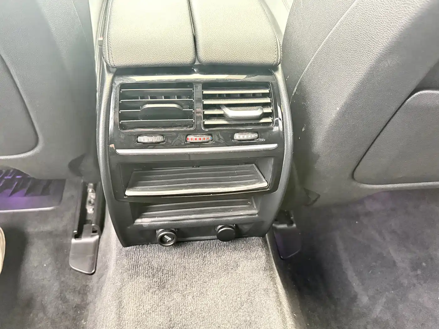 BMW 5 Series 2018 525Li M Sport Package фото 11