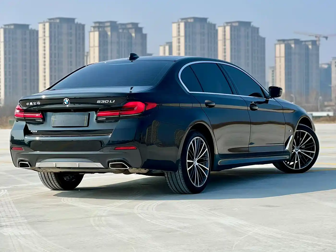 BMW 5 SERIES