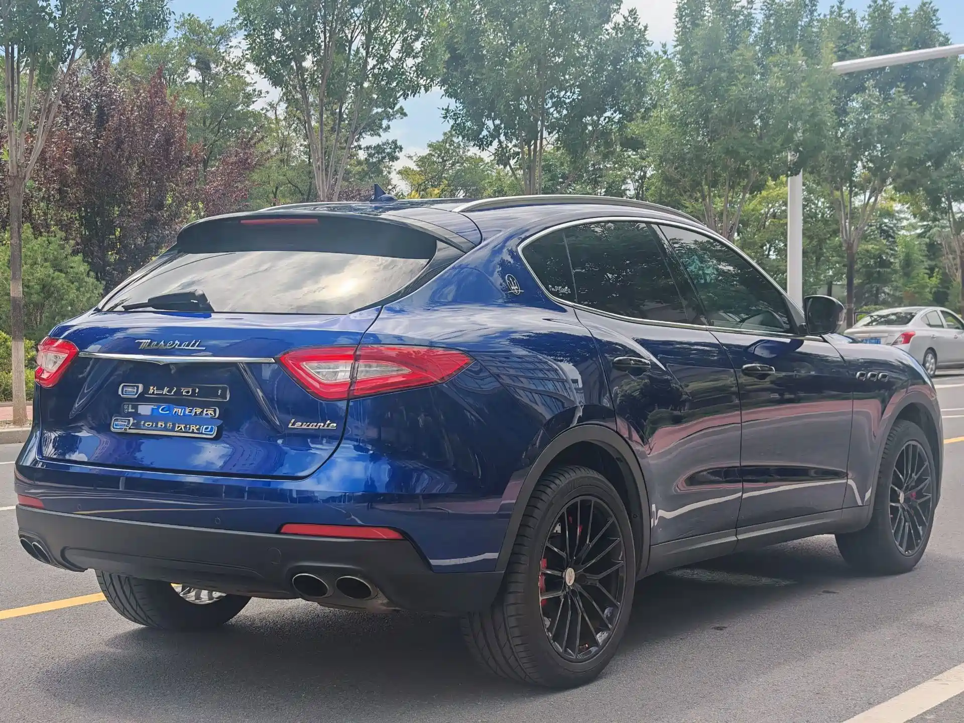 صورة 6 - Maserati Levante