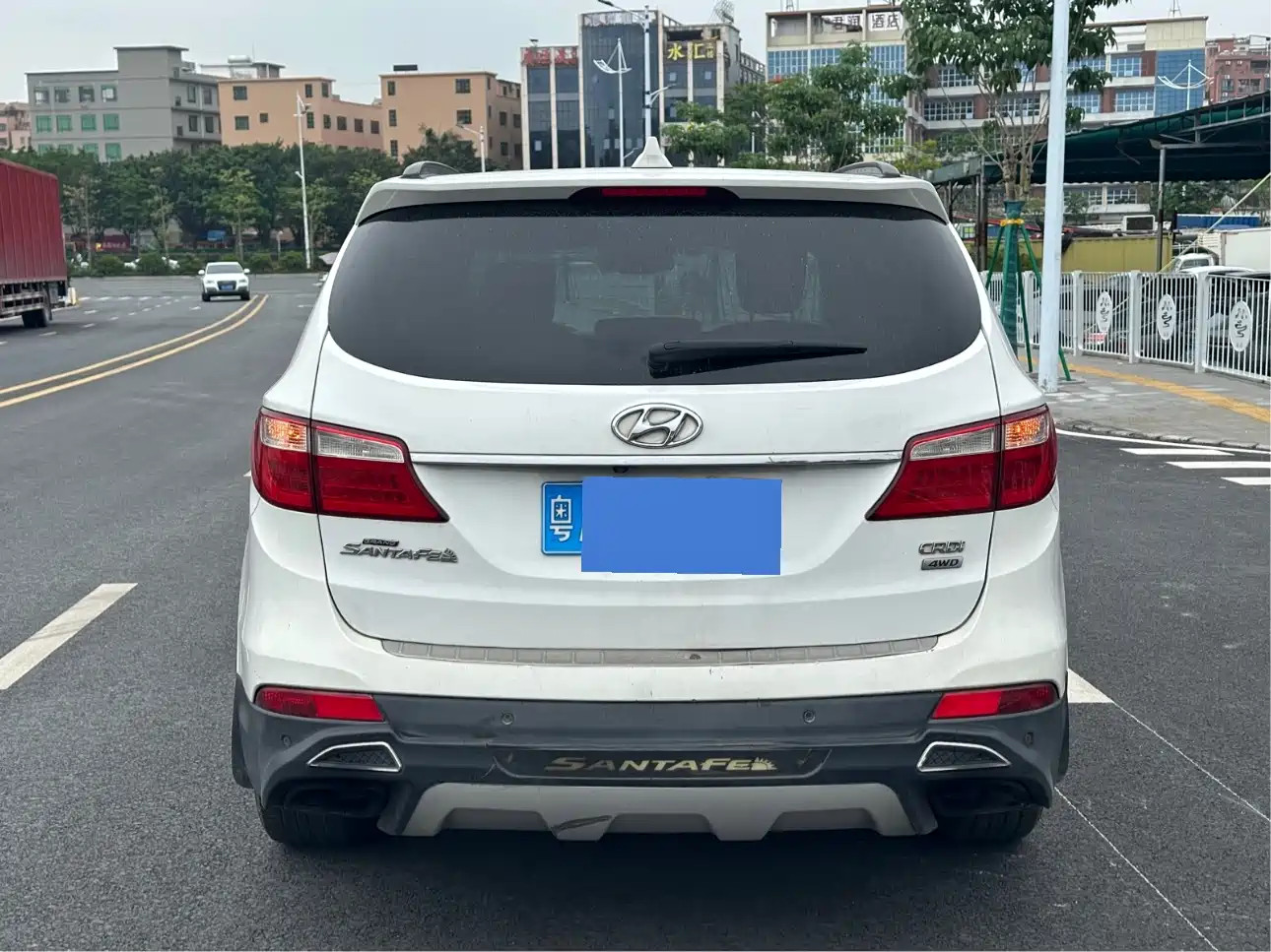 Hyundai Grand Santa Fe 2013 2.2T 7-Seater 4WD Comfort Edition фото 5