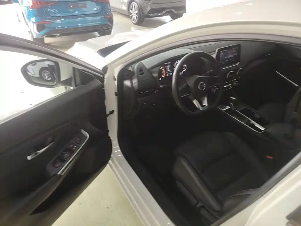 Nissan SYLPHY, миниатюра 16