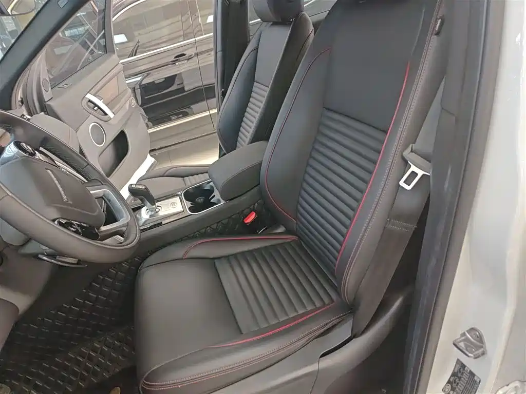 Land Rover Discovery Sport 2021 249PS R-Dynamic S Performance Edition фото 15