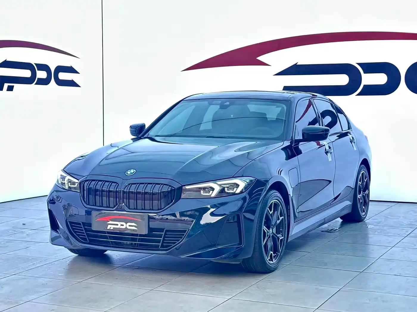 BMW i3 2024 eDrive 40 L Night Sport Package