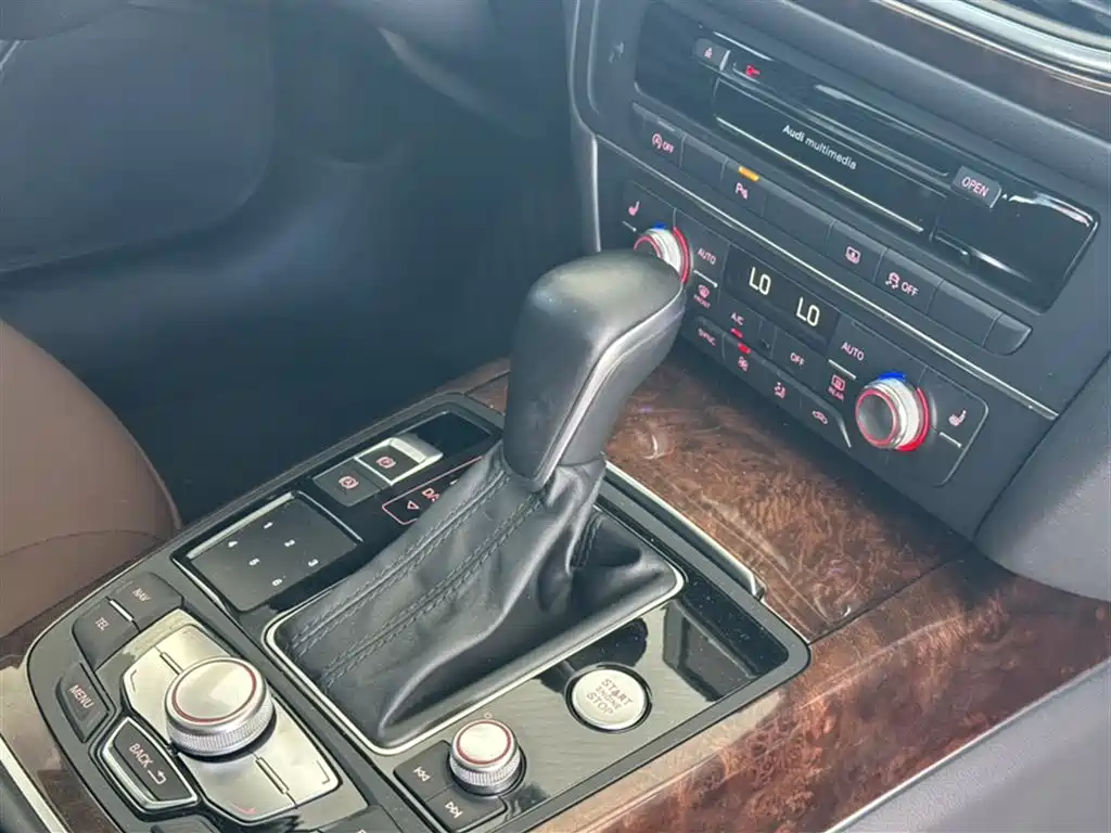Audi A6L 2016 30 FSI Comfort фото 19