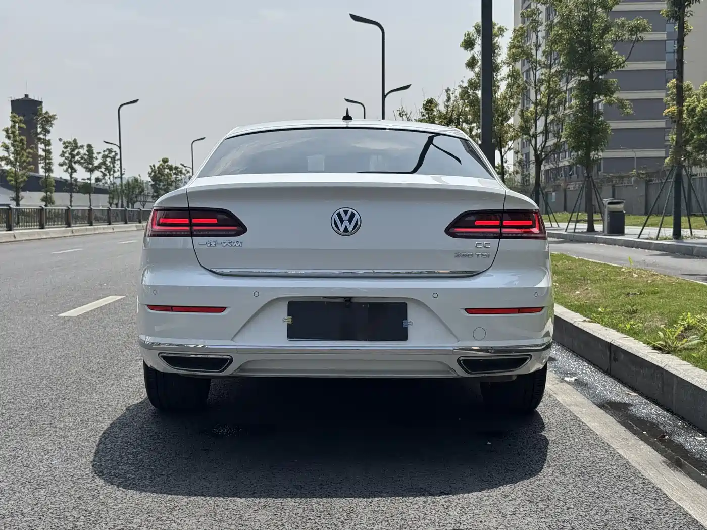 Volkswagen FAW-Volkswagen CC 2020 330TSI Glamour Version China VI фото 14