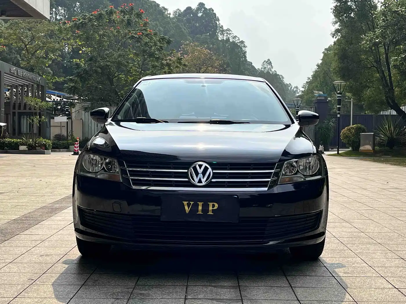 Volkswagen Lavida 2013 Facelift Classic 1.6L Automatic Trend фото 2