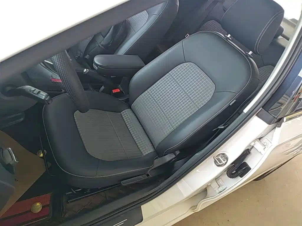 Volkswagen Santana 2019 1.5L Manual Comfort Edition China VI фото 15