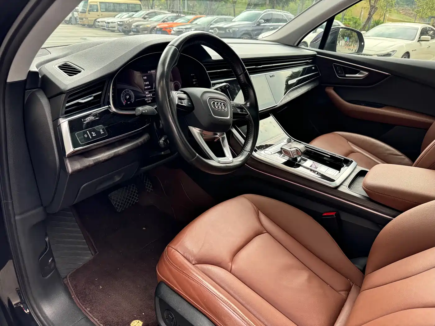 AUDI Q7