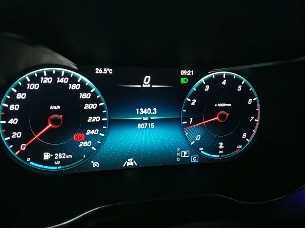 Mercedes-Benz GLC 2020 Facelift GLC 300 L 4MATIC AMG-Line фото 12