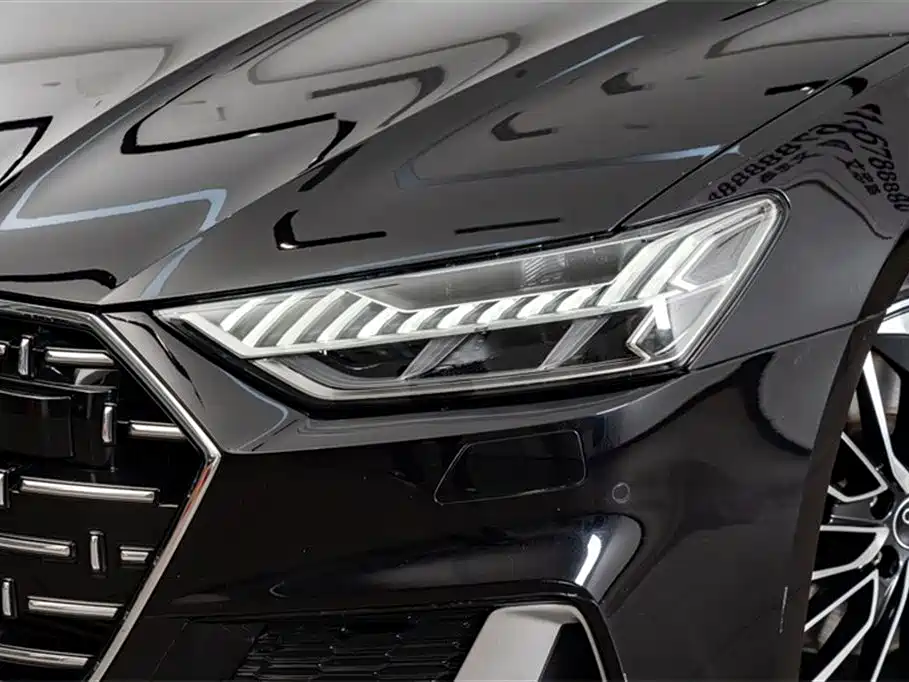 Audi A7L 2024 45 TFSI Luxury фото 4