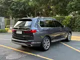 Photo 6 - BMW X7