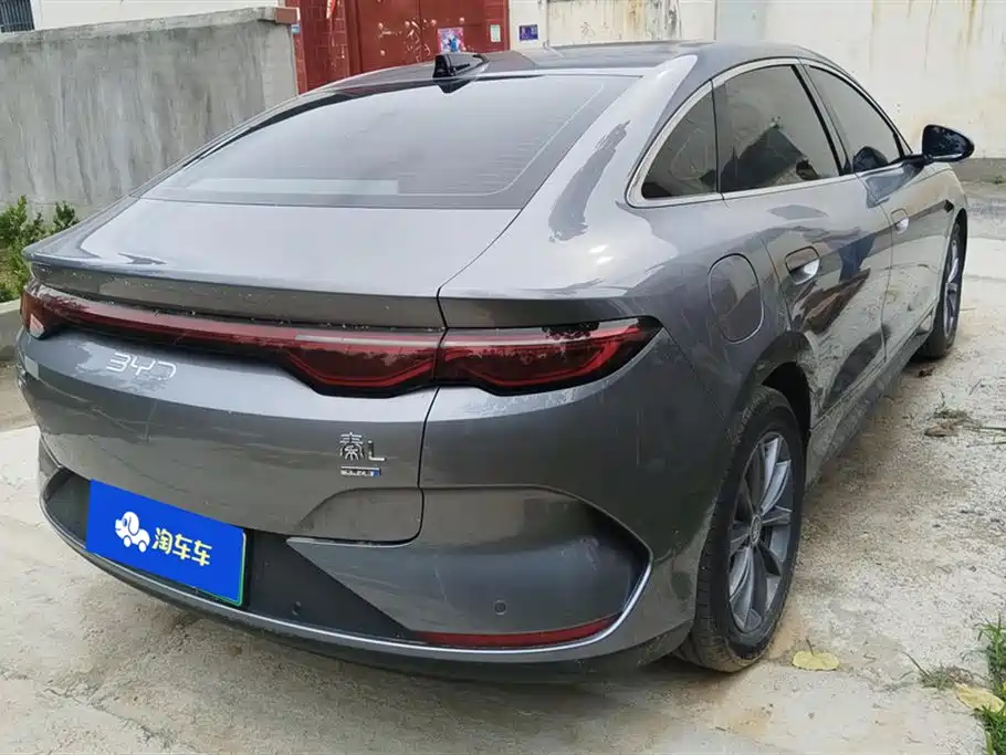 BYD Qin L 2025 EV 545KM Superior фото 3