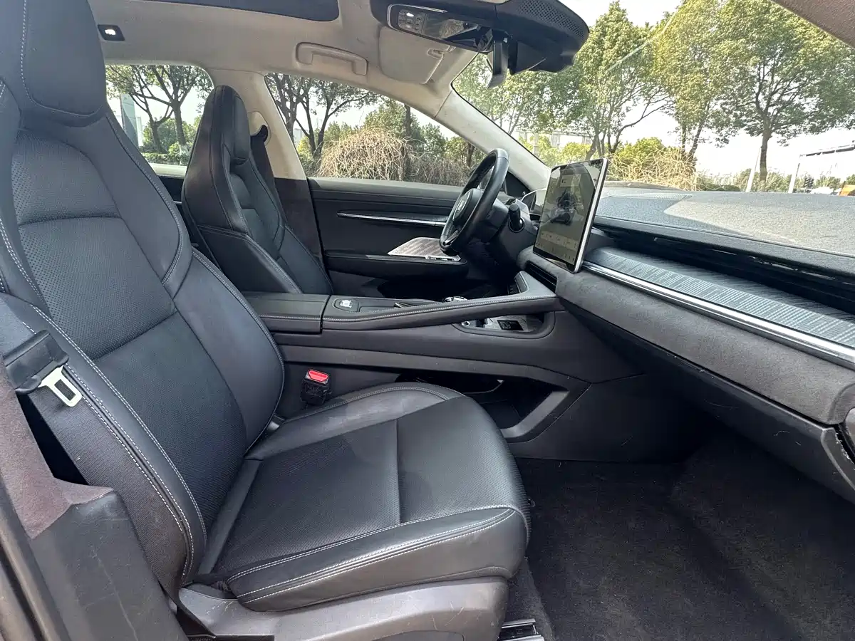 ZEEKR EXTREME KRYPTON 001