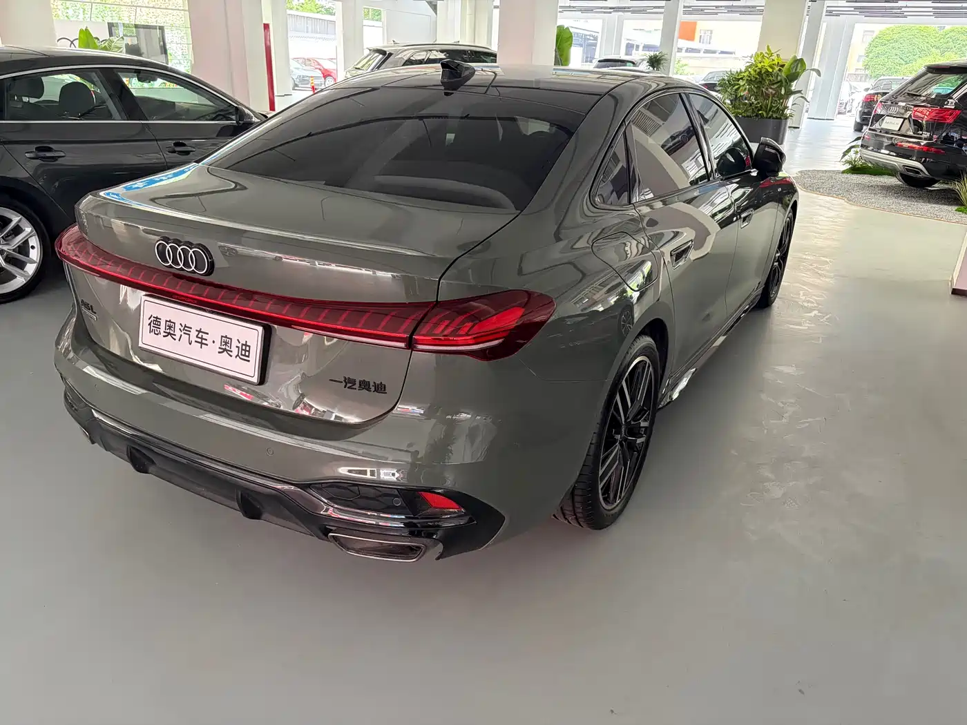 Audi A5L 2025 2.0T Sport Edition quattro фото 5