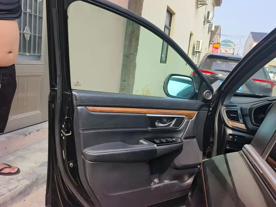 Фото 7 - Honda CR-V