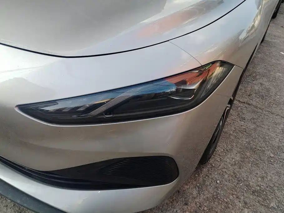 Фото 5 - Roewe D7