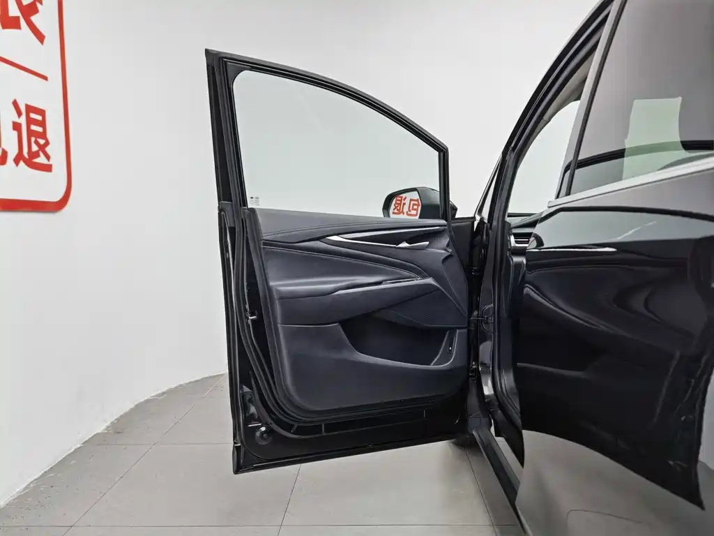 SAIC Maxus Maxus G50 2020 2019 1.5T Automatic Luxury Edition China V