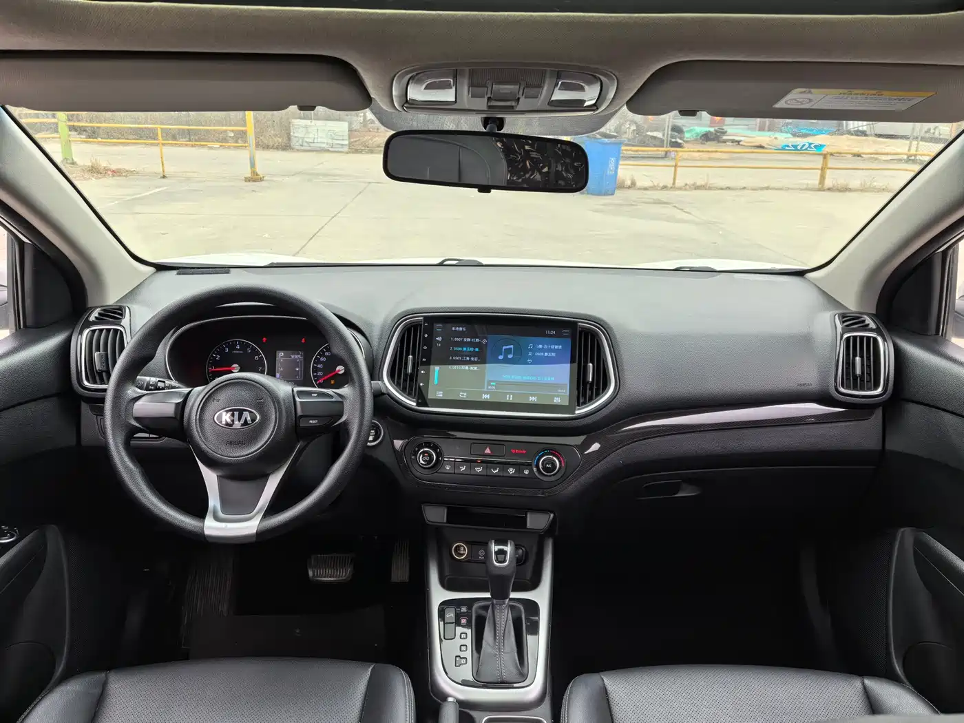 Kia KX3 Smart Run 2015 1.6L Automatic 2WD DLX фото 9