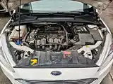 Фото 20 - Ford Focus