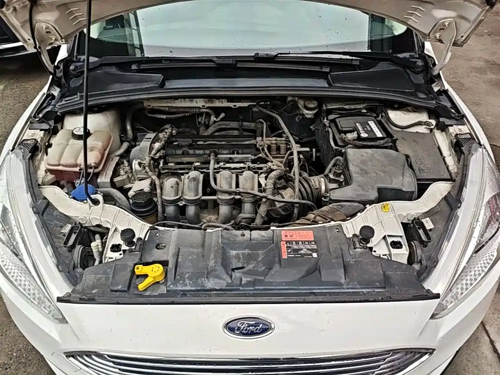Фото 20 - Ford Focus