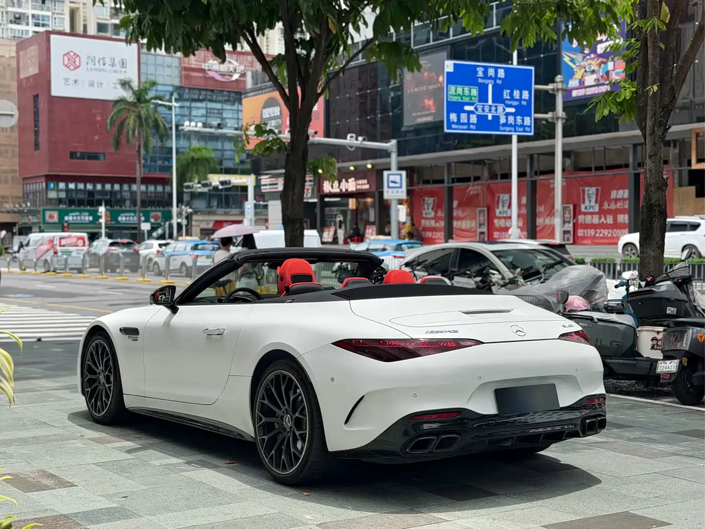 Mercedes-Benz SL-Class AMG 2025 2024 AMG SL 63 4MATIC+