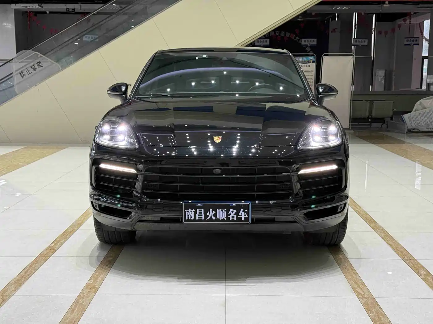 Porsche Cayenne 2019 Cayenne Coupé 3.0T фото 2