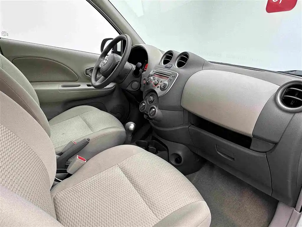 Nissan March 2014 2010 1.5L Automatic Easy Smart Edition