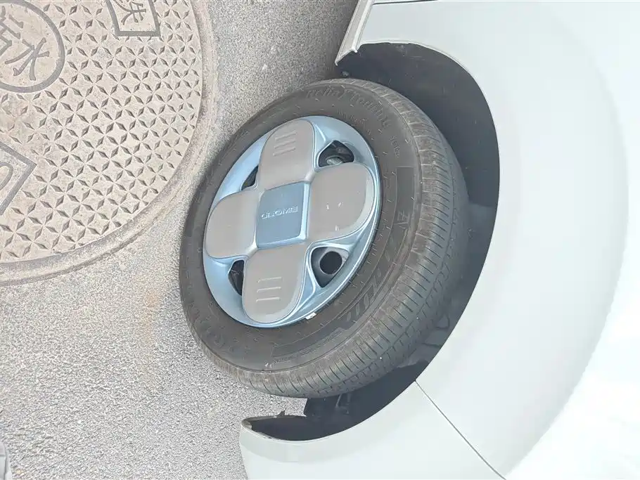 Geely Galaxy Panda 2024 Panda mini 200km Endurance Bear фото 6
