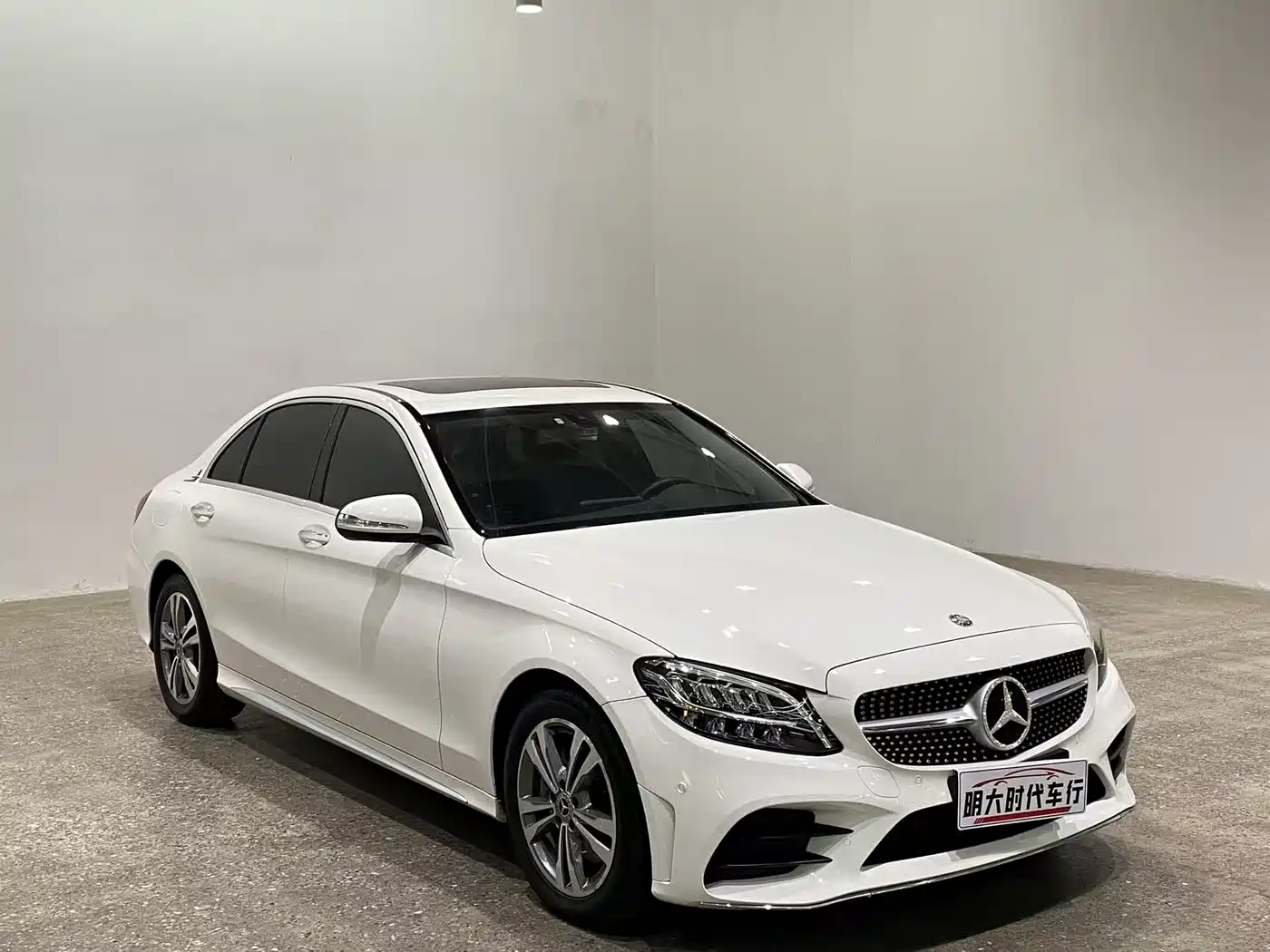 Mercedes-Benz C-Class 2019 C 180 L Fashion Sport Edition фото 3