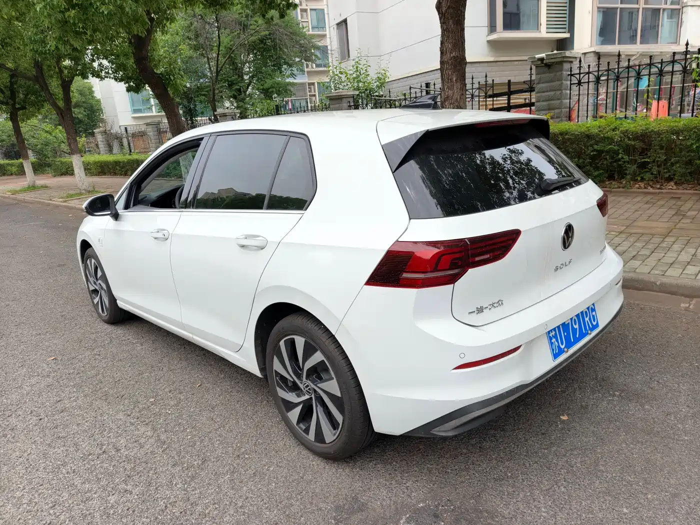 Volkswagen Golf 2025 300TSI Pro фото 9
