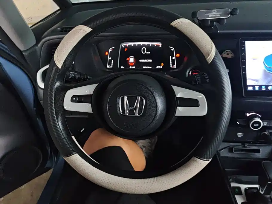 Фото 15 - Honda Fit