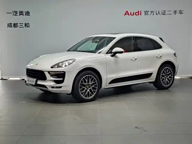 Porsche Macan 2014 Macan S 3.0T — фото 1