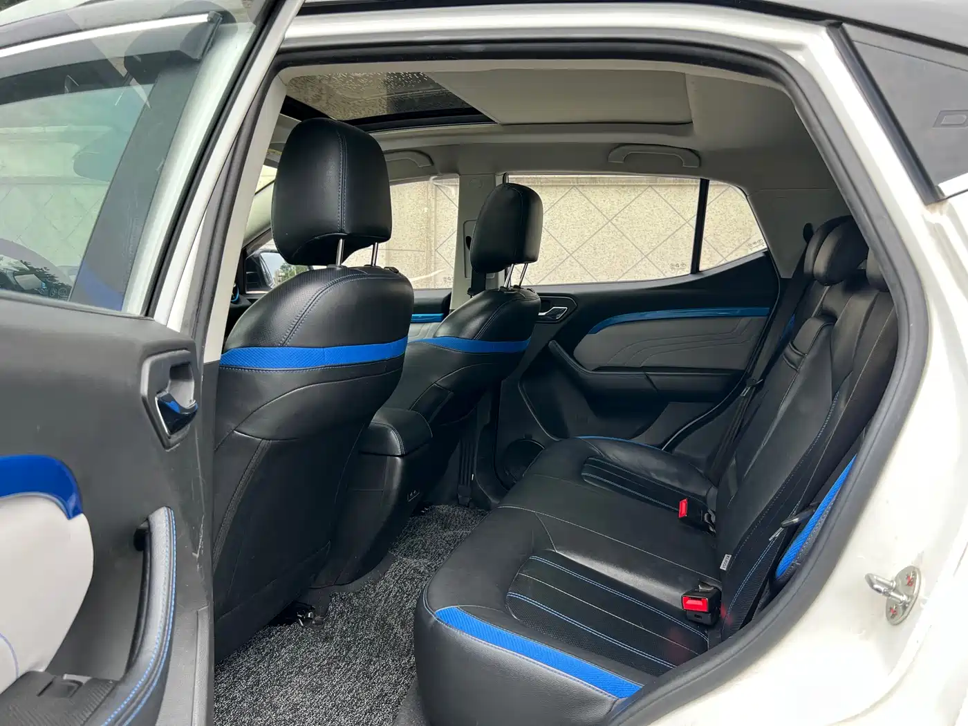 Soueast DX3 New Energy 2019 2018 EV400 Flagship Edition