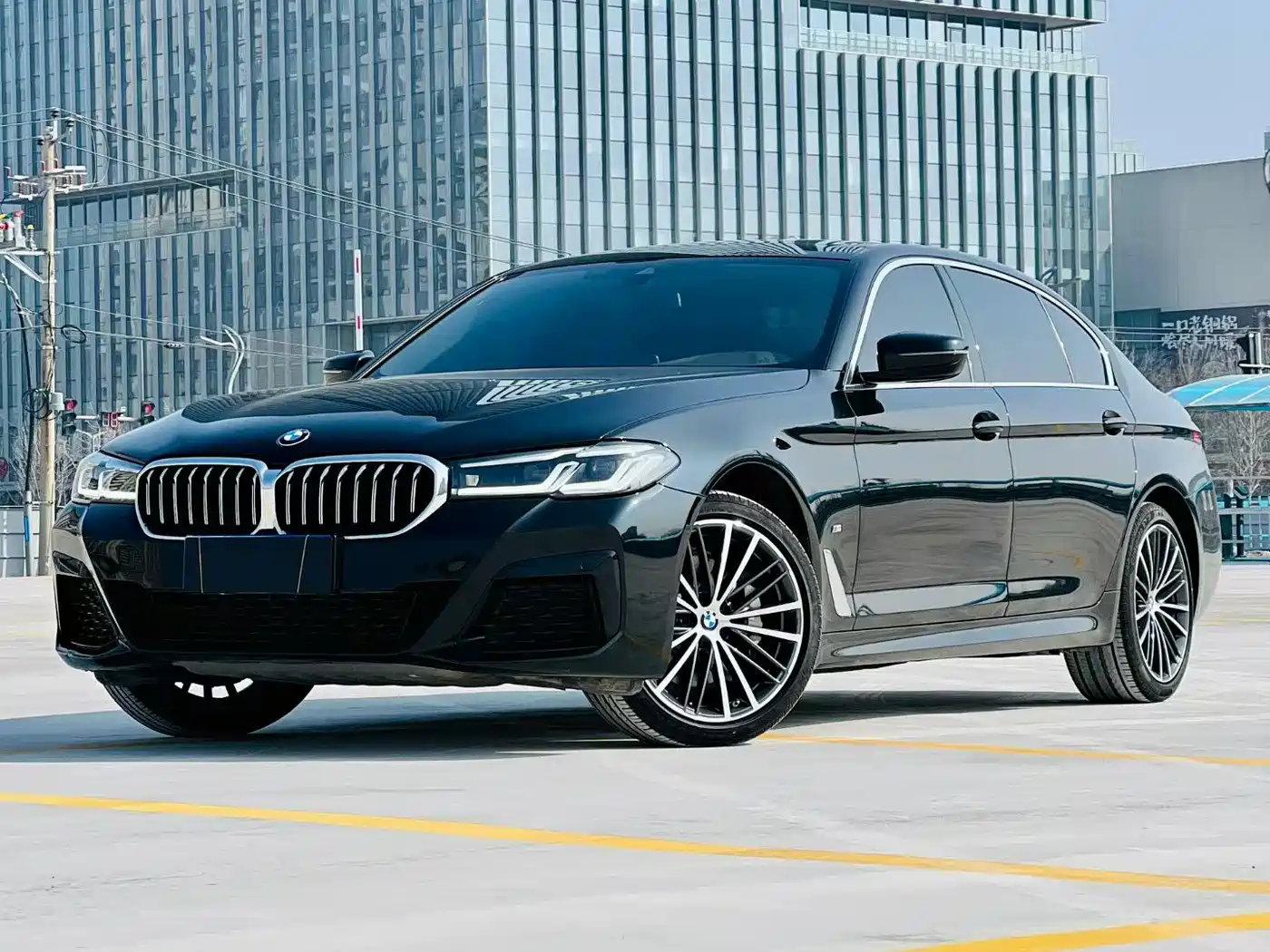 BMW 5 SERIES