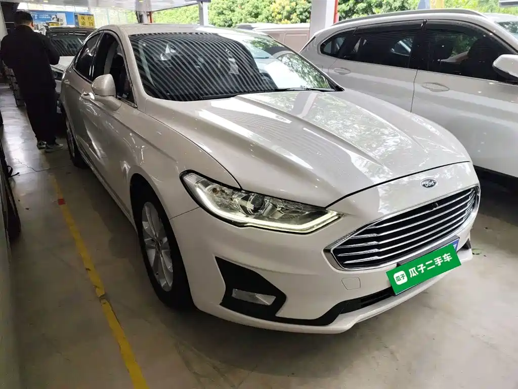 FORD MONDEO