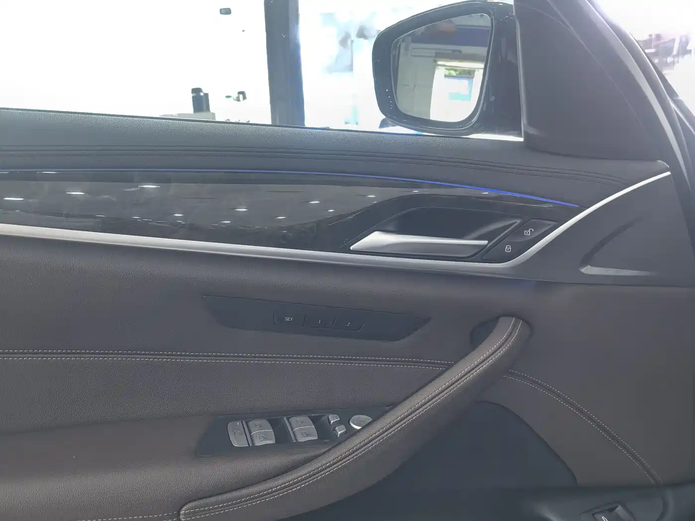 BMW 5 Series 2018 525Li M Sport Package фото 9