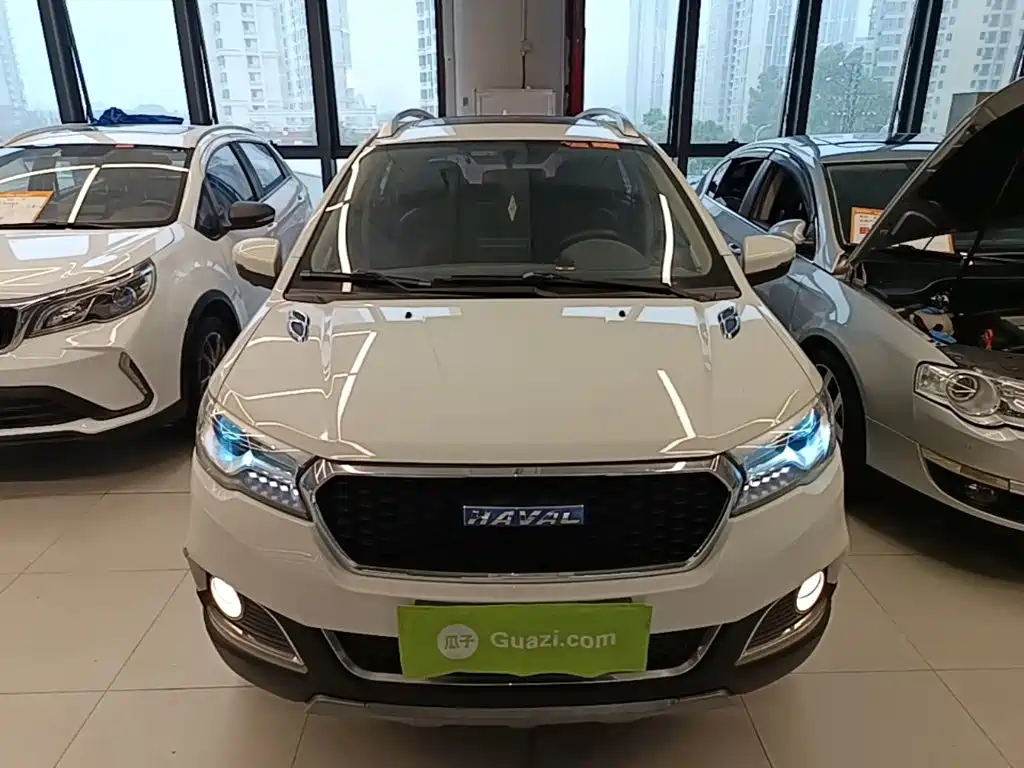 Haval H1 2016 2016 Facelift Blue Label 1.5L AMT Luxury